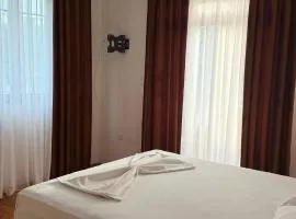 Cozy little holiday House Livadhe2