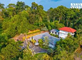 The Haven Grandeur - Luxury Villa in Coorg with Breakfast