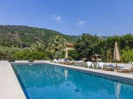 Villa Oceri Gioiosa Marea, hotel a Gioiosa Marea