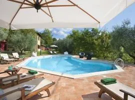 Casale degli Ulivi 8&2 by Marche Holiday Villas