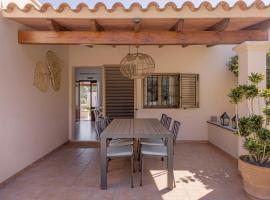 Ca N'Alicia Des Bosch, Hotel in Illes Balears