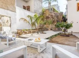 Travel Rooms - Arenella Holidays