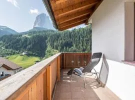 Hotel Residence Gardena Alps 300