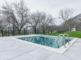 La maison dans les noyer