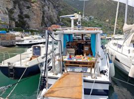 Aloha Jak's Boat, hotel ad Alassio