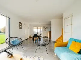Gite Les Portes De Montafilan