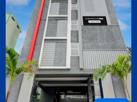 Super Townhouse Nagaram Lake Hyderabad, hotel em Maula Ali