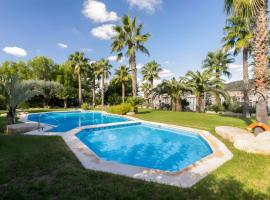 Appartement avec 2 piscines, hotel v mestu Mutxamel