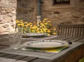 Petit presbytere st michel de leon