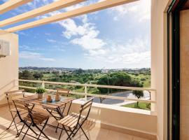 Sunrise Salgados Village, hotel i Galé