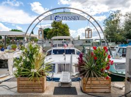 Penichette Odyssey Croisieres, hotel a Bellegarde