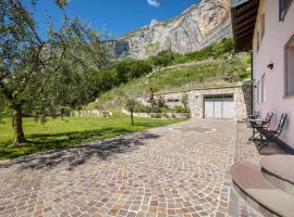 Appartamenti Gaggiolo 2, отель в городе Дро