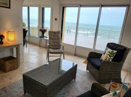 L'hermitage, Villa Front De Mer, hotel i Pirou