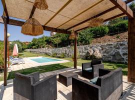 Casa de Campo do Telhado Caldelas, Hotel in Caldelas