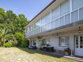 Casa da Carballeira: A Estrada'da bir otel