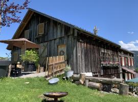 Evelyn's Hütte, hotel i Dalaas