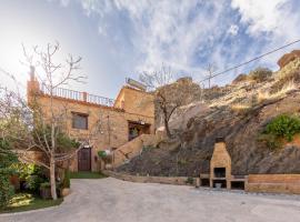 Casa Rural La Jirola -Vivienda 2, hotel in Escúllar