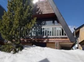 Chalet Les Angles, отель в городе Лез-Англь