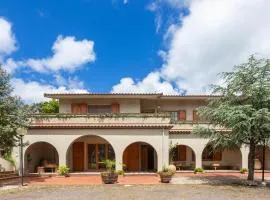 Meravigliosa Villa In Collina