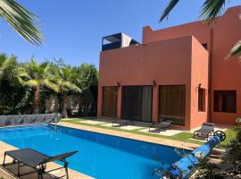 Viesnīca Charming villa in Marrakech, surrounded by nature, with pool and beautiful garden pilsētā Aghmat
