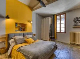 Porte Saint-Louis - Pélerins