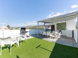 La Casa de la Buhardilla, Hotel in Fondón