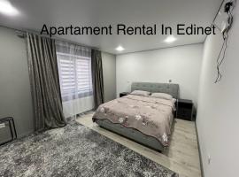 1-Edinet apartament Квартира Единец, hotel i Edineţ