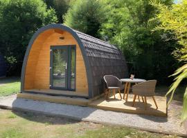 Le pod, Hotel in Touët-sur-Var