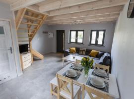 Domki u Bazyla, Hotel in Sarbinowo