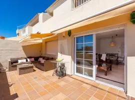 Spectacular Penthouse Puente Romano