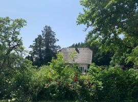 Ferienhäusle 1a, hotel v destinaci Schopfheim