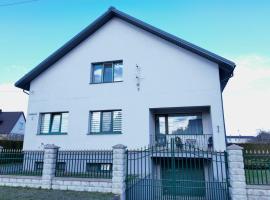 Bele House โรงแรมในKarmėlava