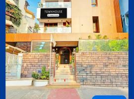 Super Townhouse Seethammadhara Junction Formerly Vijaya Residency, hotell i Rasapūdipalem