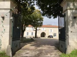 Chez Bilhouet, khách sạn ở Segonzac