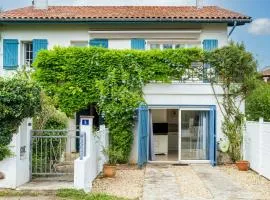 Chambre indépendante, tout à pied