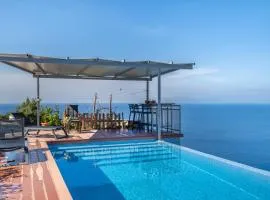 Villa sea view 1