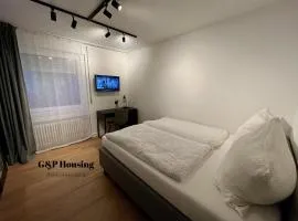 G&P Housing - Superior Zimmer III mit eigenem Badezimmer & Gemeinschaftsküche