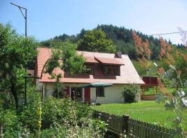 Ferienhaus am Kropbach, hotel a Staufen