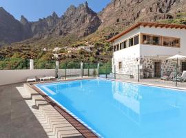 Vivienda Vacacional Risco Blanco، فندق في سان بارتولومي