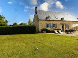 Gite La Mauratie -4 bedroom House, hotel em Jayac