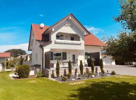 Bezauberndes Gästehaus, hotel v destinácii Zaisertshofen