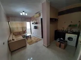 Комфортна квартира поруч з центром та вокзалами