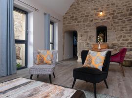 Gite Des Fougères, hotel a Pluneret