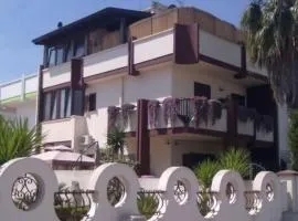 Bnb Sottosopra intero 3 stanze 8pax