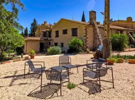 Masia Mimosa Montaña