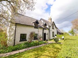 Penymaes, Hotel in Chirk