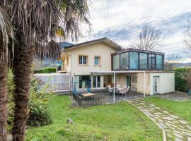 Piscina climatizada todo el año, hotel u gradu Valle