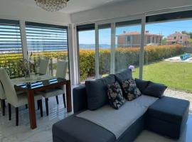 Počitniška hiška SEA HIDEAWAY, hotel v destinaci Ankaran