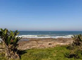 Uvongo Cabanas 6B