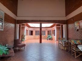 Madre America Hotel & Hostel, hotel a San Ignacio